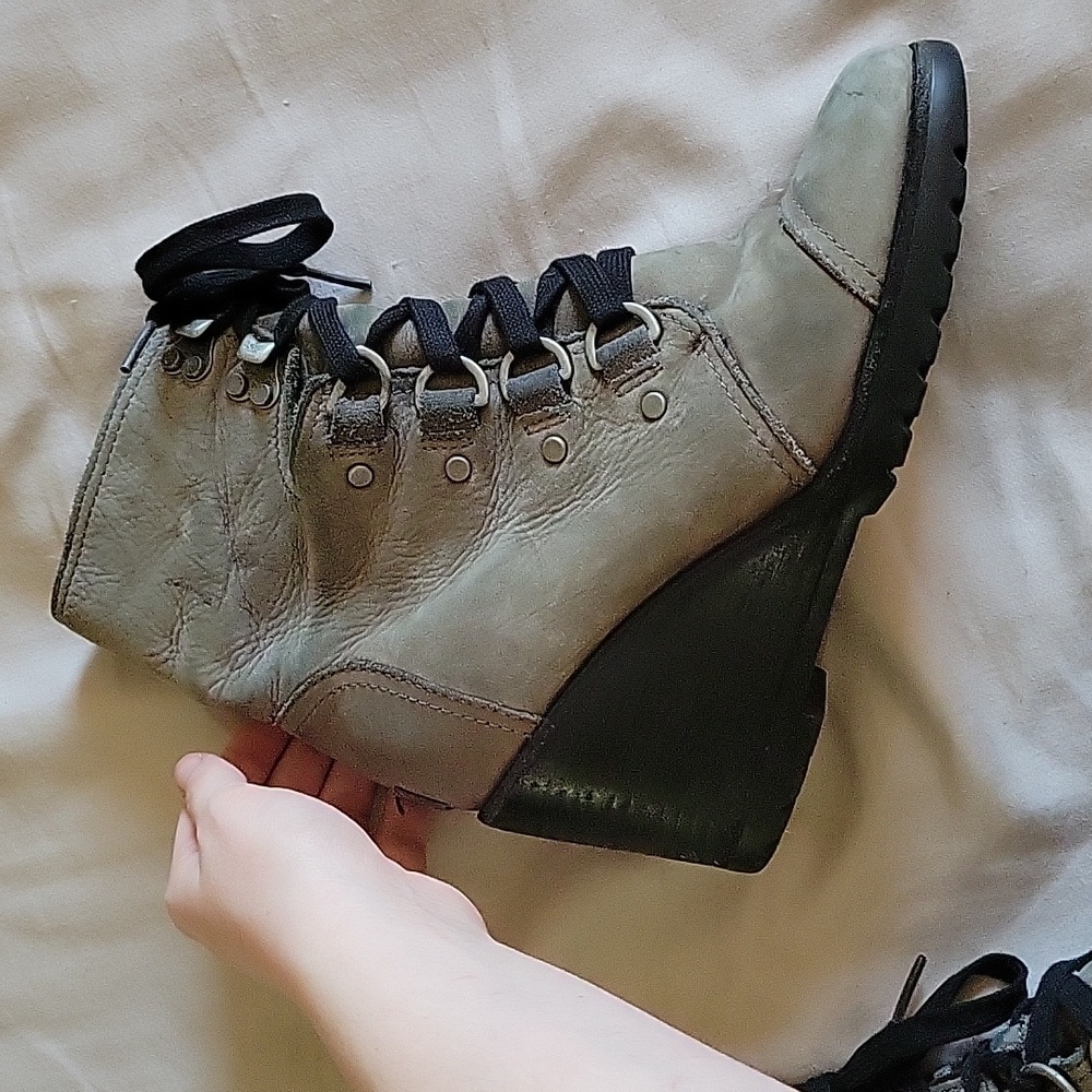 Sorel Sleep After Hour Lace Up Gray Leather Boots US7 - Picture 2 of 7